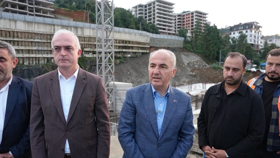 Başkan Metin, Yeni Otobüs Terminali Proje alanında incelemelerde bulundu.